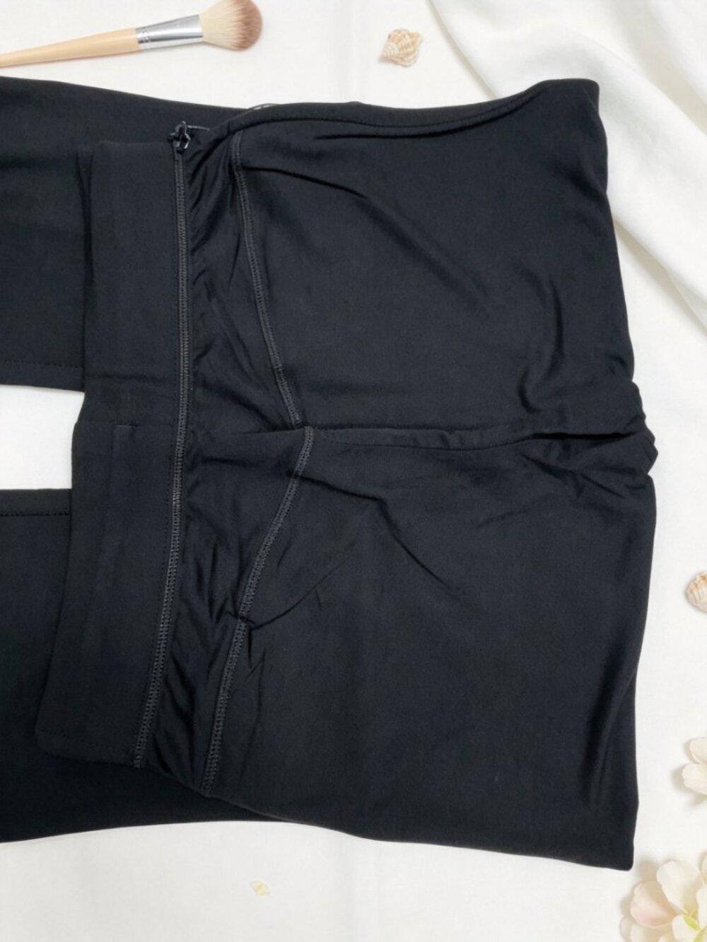 ALO Yoga NWT Sway Bootcut Sweatpant Black Elongating Lounge Pants🖤 - Picture 10 of 16